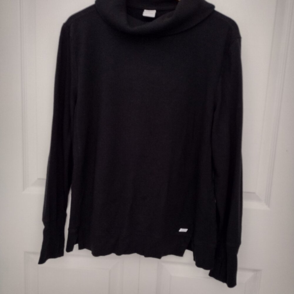 Amazon Essentials Women’s Studio Terry Funnel Neck Sweatshirt Black Size L